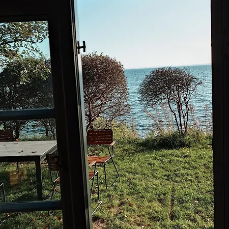 Historische Vakantie-idylle Bij Het Water Vakantiehuis